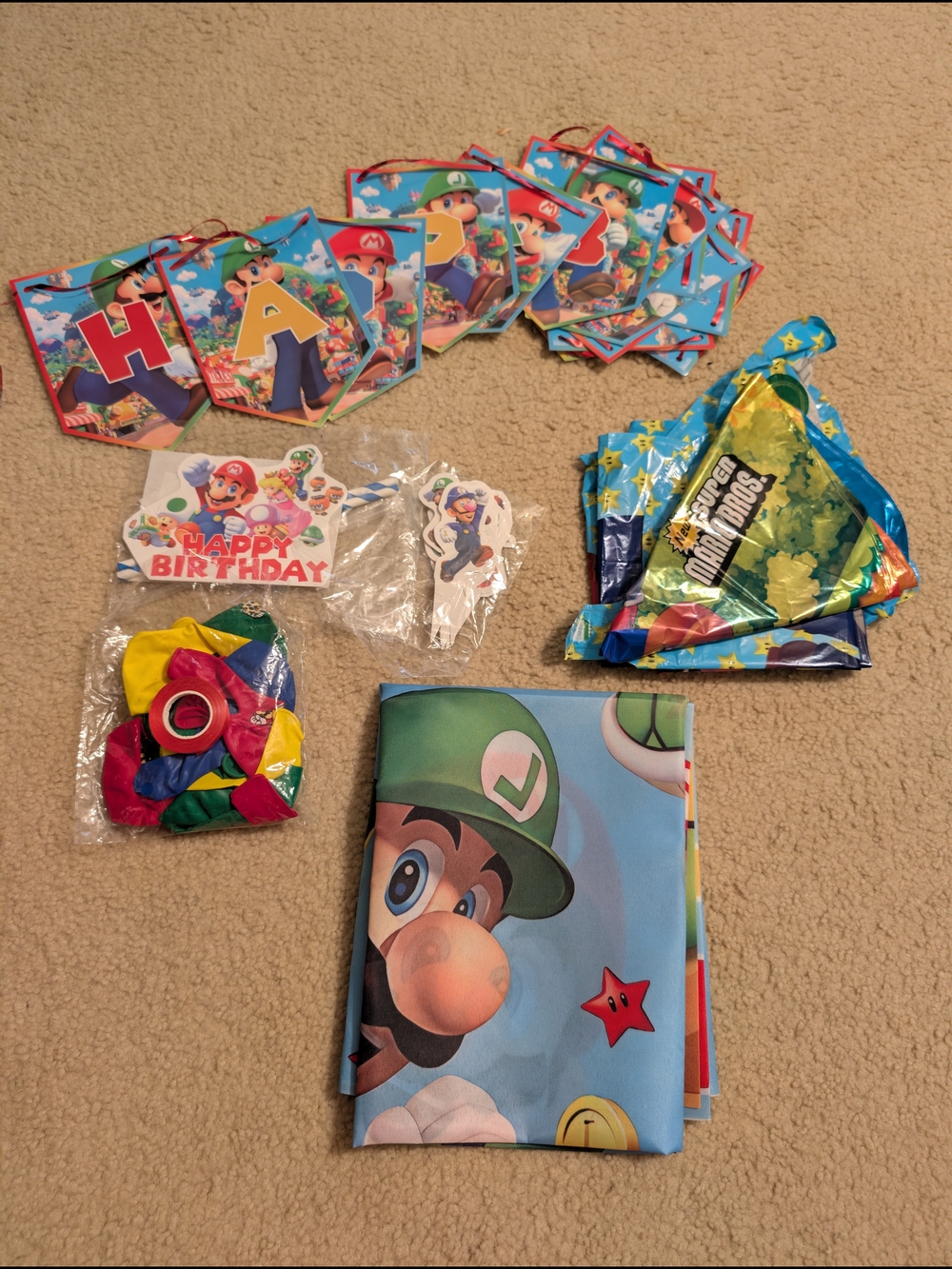 Super Mario Birthday Party Decor Set